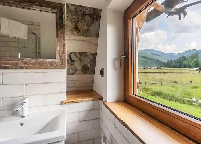 Miedzy Dolinami Witów